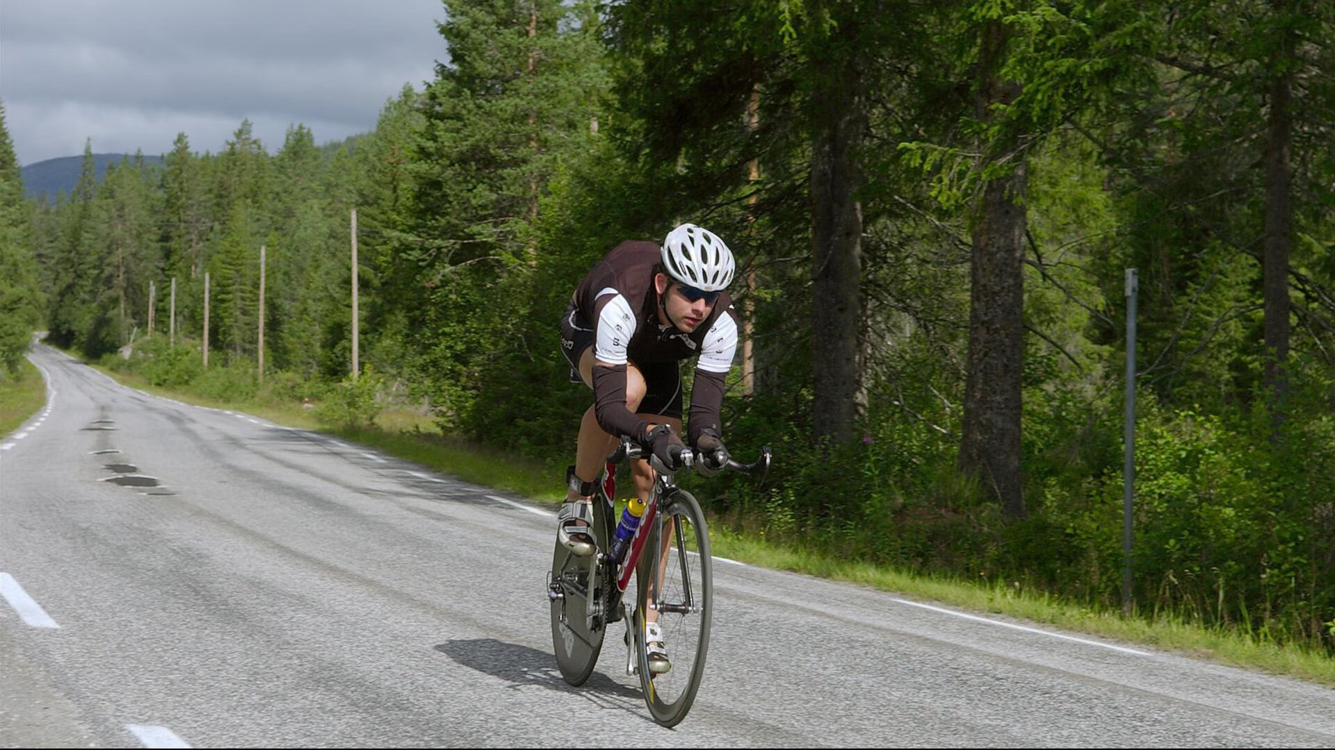_森林狼逐步走出低谷，追逐季后赛_，森林狼季后赛阵容